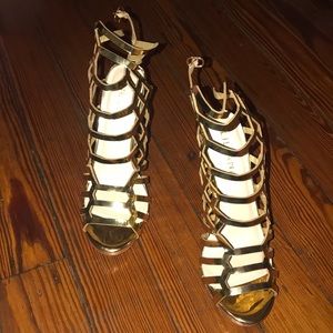 Caged gold sandal heel
